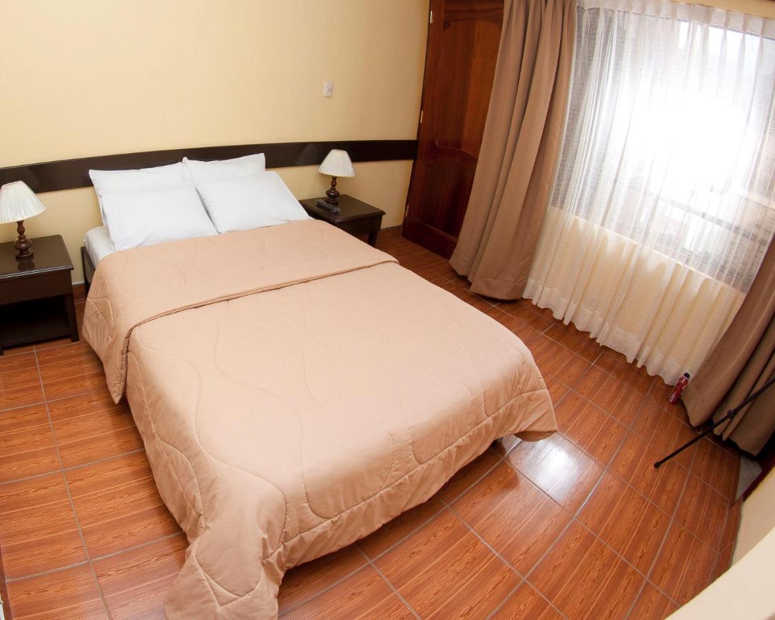 Yucay Plaza Inn Kültér fotó