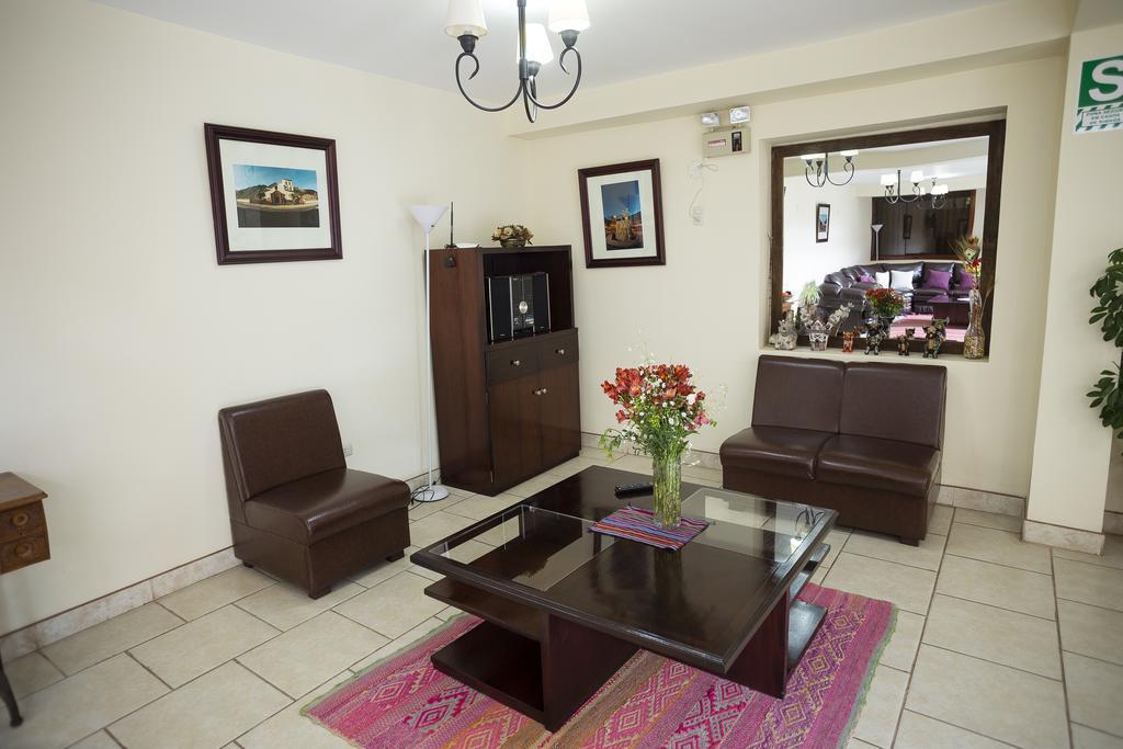 Yucay Plaza Inn Kültér fotó